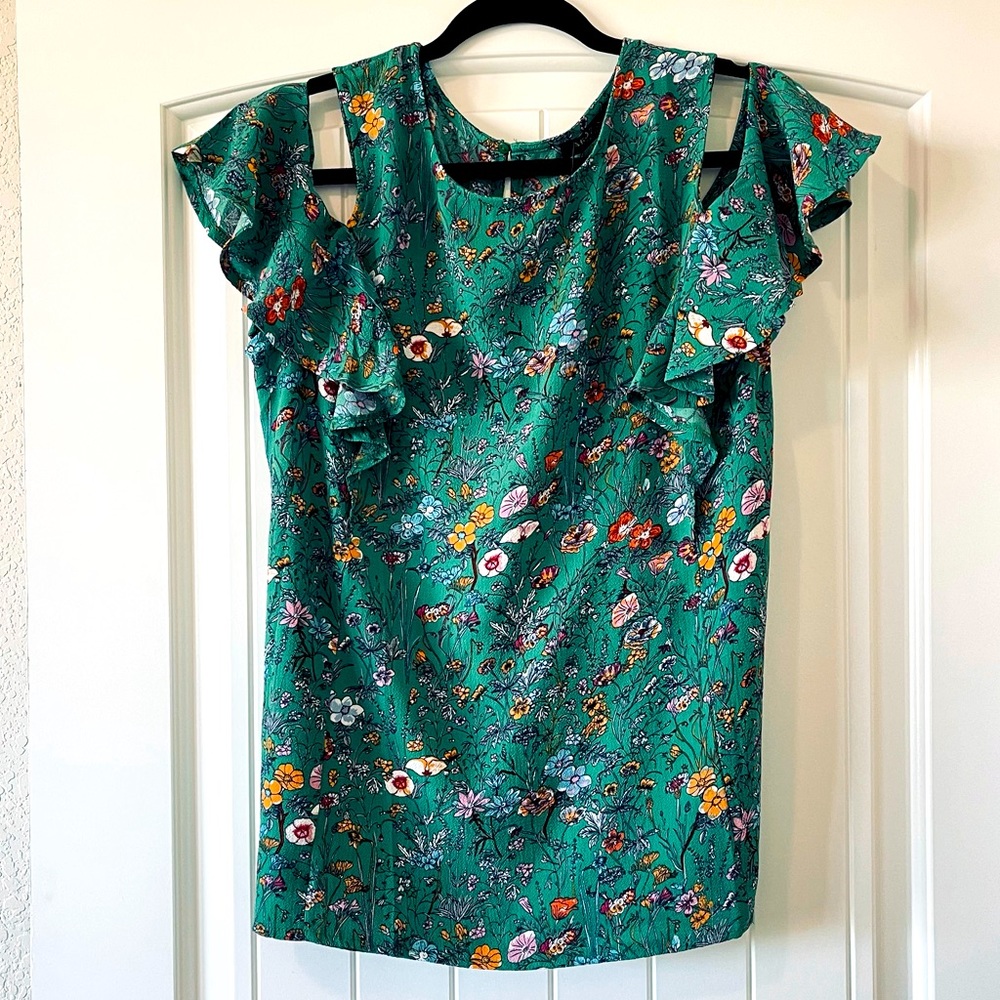Akoz de Toi Paris Split Sleeve Floral top 100% Polyester